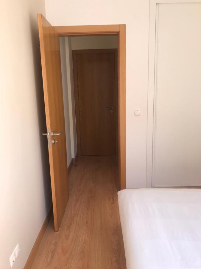 Cosy Room With Bathroom And Private Access Сезімбра Екстер'єр фото