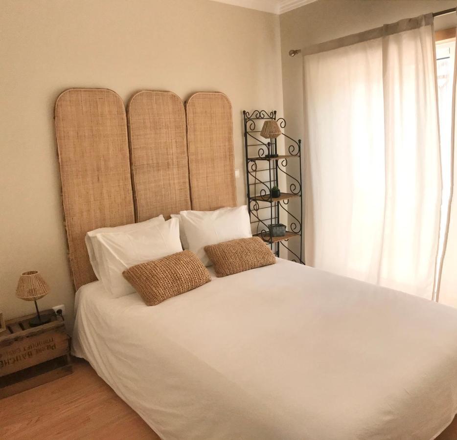 Cosy Room With Bathroom And Private Access Сезімбра Екстер'єр фото